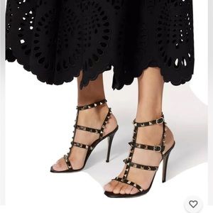 Valentino Rockstud Caged Black Heels EU 39 US 8–8.5 w Box